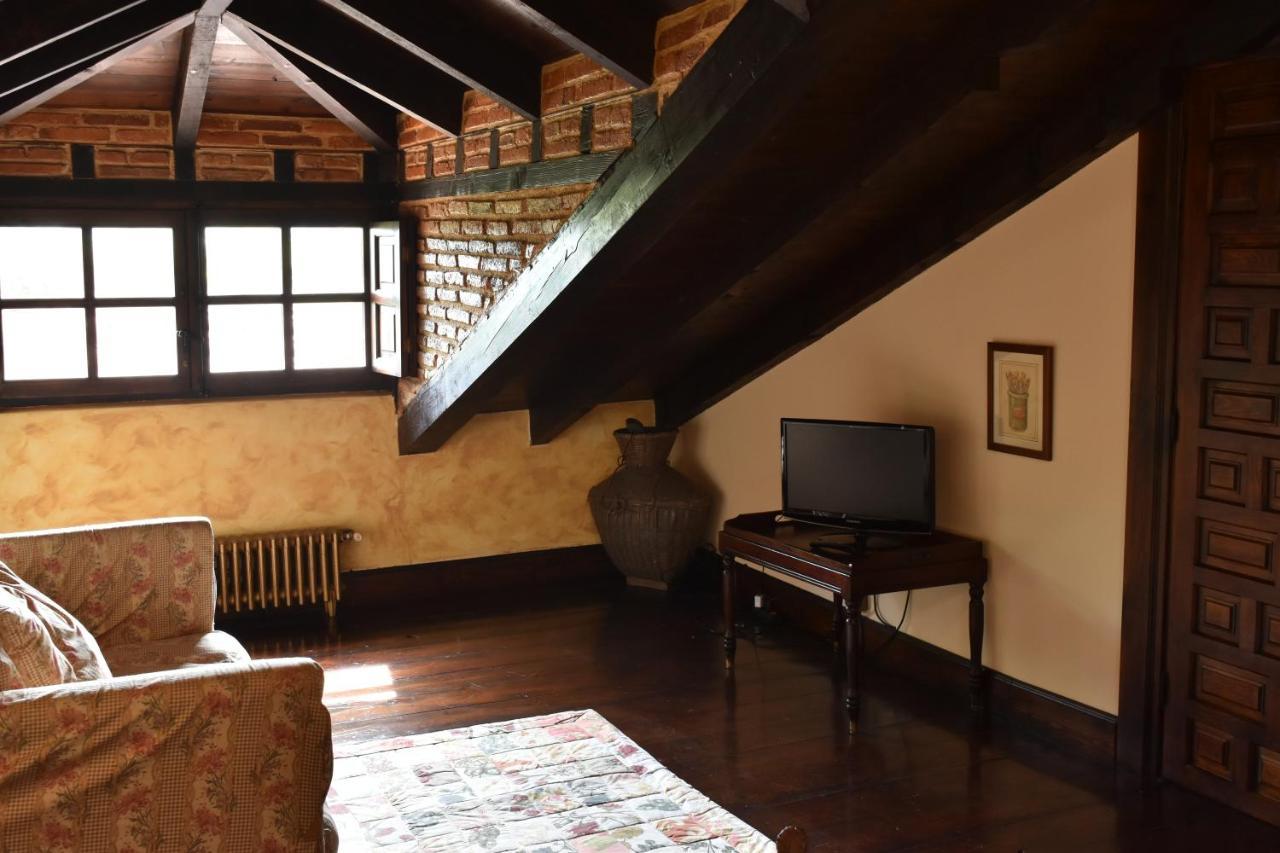 Posada Andariveles Reocin Exterior photo